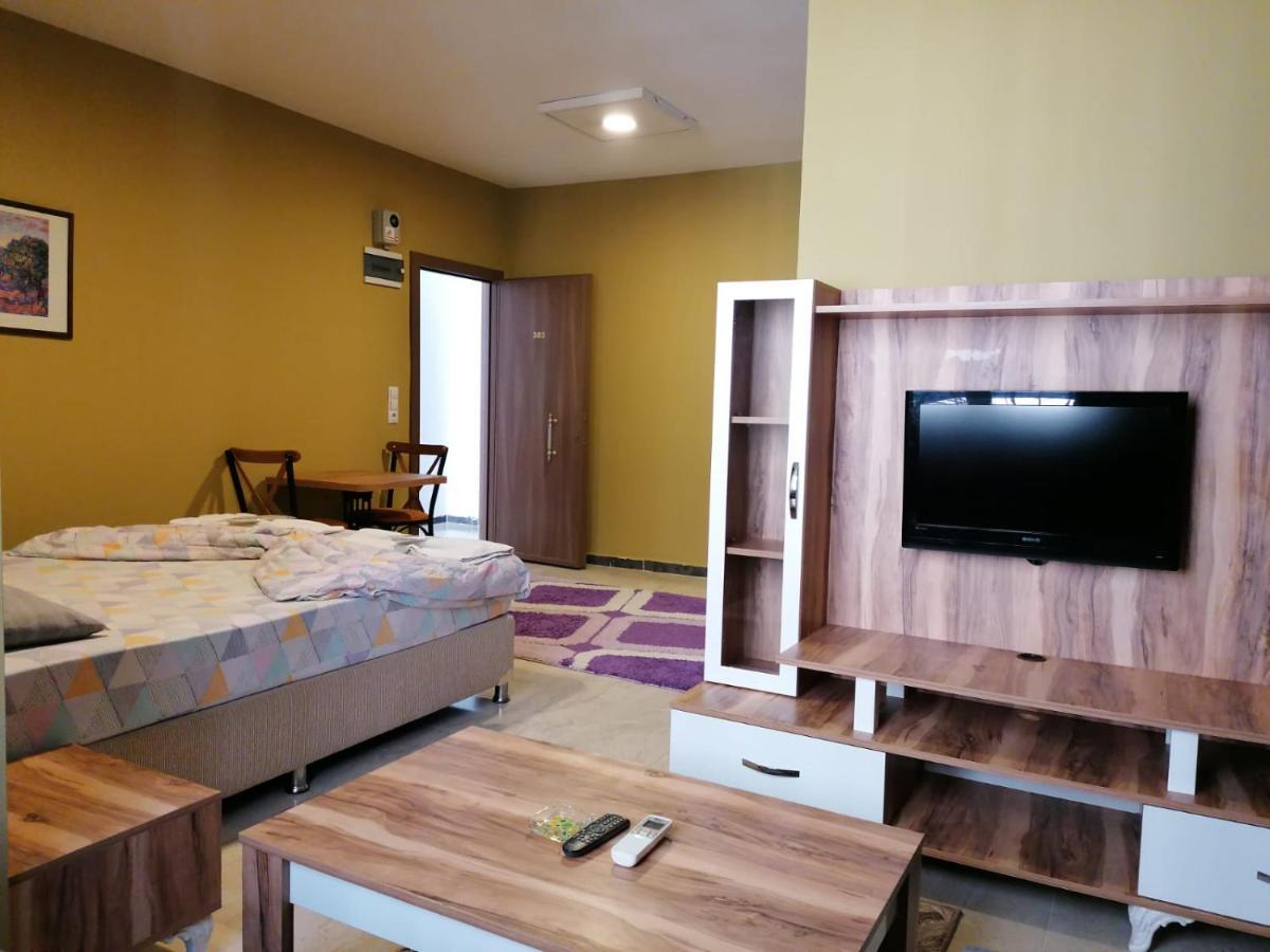 Aziz Konaklama Antalya Exterior foto